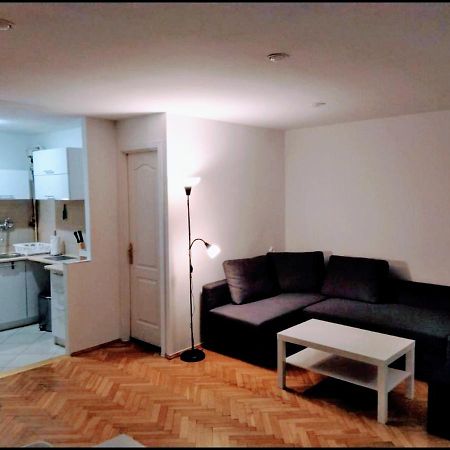 Apartament Zielona Wierzba Blisko Sky Tower Daire Wroclaw Dış mekan fotoğraf