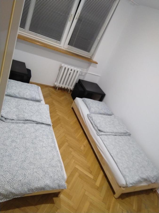 Apartament Zielona Wierzba Blisko Sky Tower Daire Wroclaw Dış mekan fotoğraf