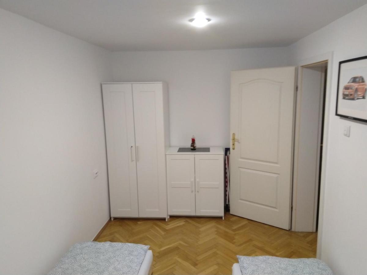 Apartament Zielona Wierzba Blisko Sky Tower Daire Wroclaw Dış mekan fotoğraf
