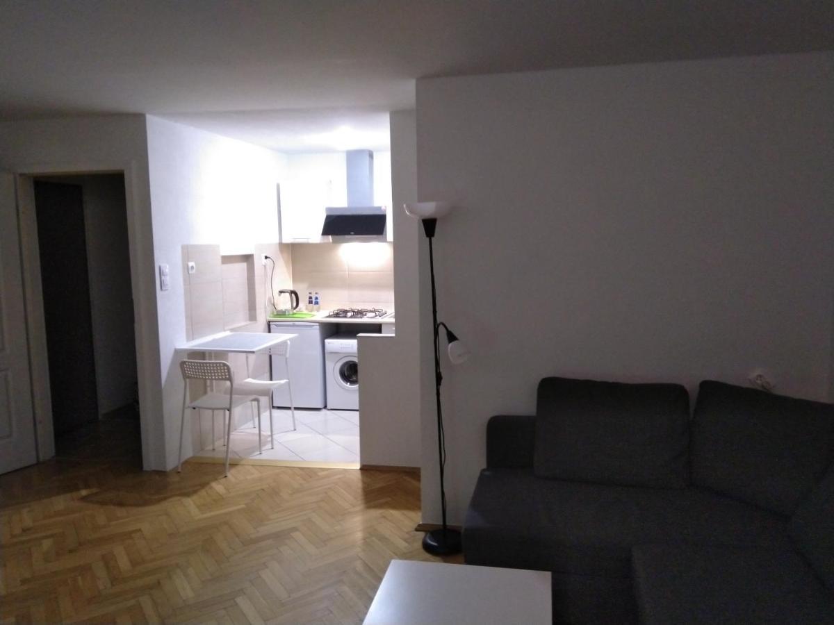 Apartament Zielona Wierzba Blisko Sky Tower Daire Wroclaw Dış mekan fotoğraf